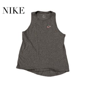 NIKE Gray muscle tee